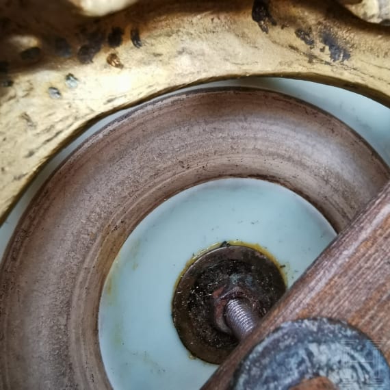 Gro&szlig;e Seladon-Doppelk&uuml;rbisvase, China, wohl Qianlong Periode (1736 - 1795)