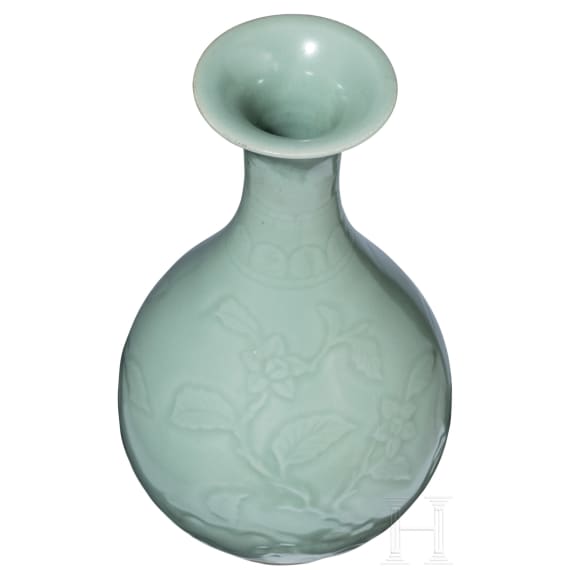 Longquan-Seladon-Yuhuchun-Vase, wohl Ming-Dynastie (1368 - 1644)