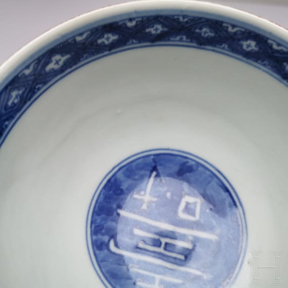 Schale mit Lotusbl&uuml;ten, China, wohl Ende 19./Anfang 20. Jhdt.