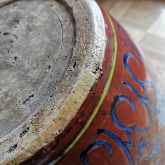 Sehr gro&szlig;e Vase mit Lotusbl&uuml;ten, China, wohl sp&auml;te Ming-Dynastie