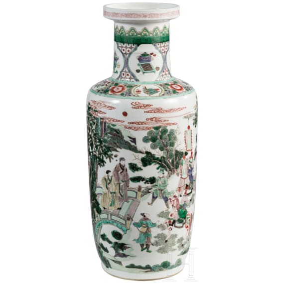 Gro&szlig;e Famille-verte-Vase mit Soldaten, China, 19./20. Jhdt.