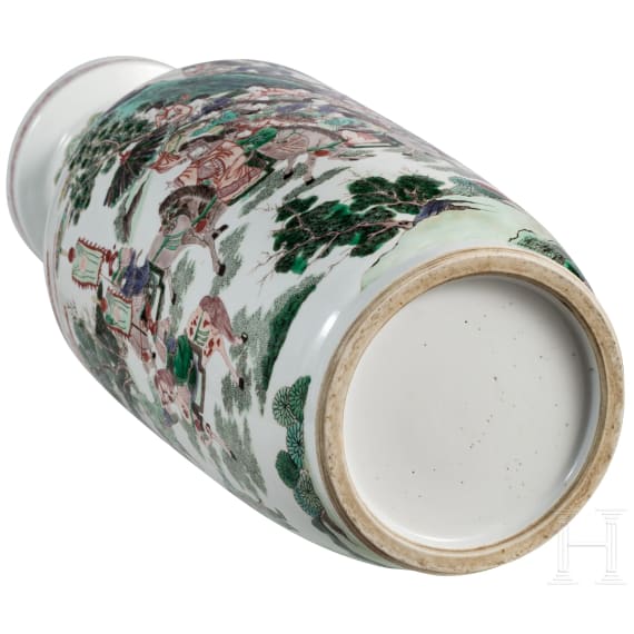 Gro&szlig;e Famille-verte-Vase mit Soldaten, China, 19./20. Jhdt.