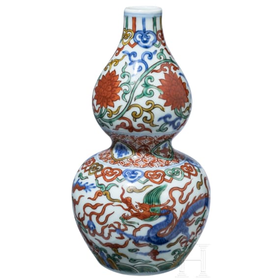 Doppelk&uuml;rbis-Wucai-Vase mit Jiajing-Sechszeichenmarke, China, 20. Jhdt.
