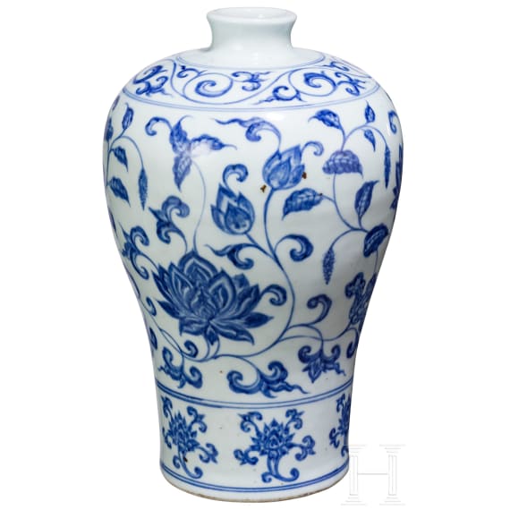 Blau-wei&szlig;e Meiping-Vase im Ming-Stil, China, wahrscheinlich 19./20. Jhdt.