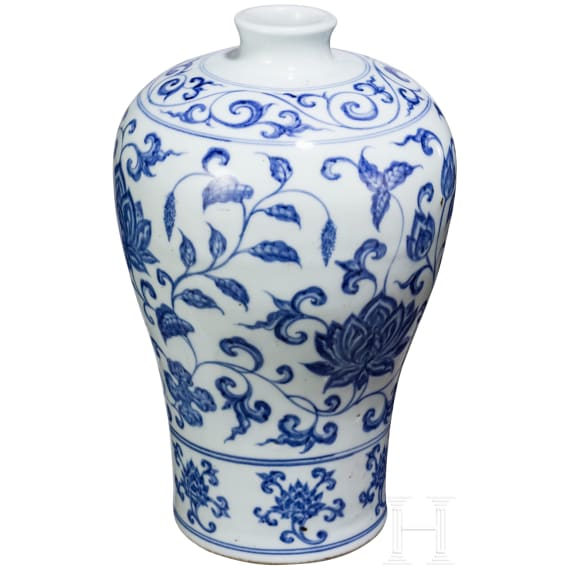 Blau-wei&szlig;e Meiping-Vase im Ming-Stil, China, wahrscheinlich 19./20. Jhdt.