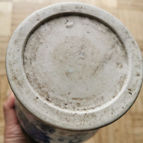 Blau-wei&szlig;e Meiping-Vase im Ming-Stil, China, wahrscheinlich 19./20. Jhdt.