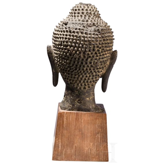 Bronzener Buddhakopf im Sukhotai-Stil, Thailand, wohl 18./fr&uuml;hes 19. Jhdt.