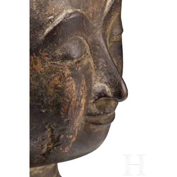 Bronzener Buddhakopf im Sukhotai-Stil, Thailand, wohl 18./fr&uuml;hes 19. Jhdt.
