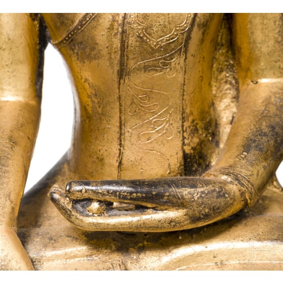 Lackierte und vergoldete Buddhafigur, Burma, 17./18. Jhdt.
