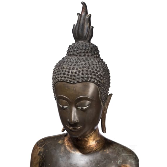 Gro&szlig;e Bronze des stehenden Buddha, Thailand, 18./19. Jhdt.