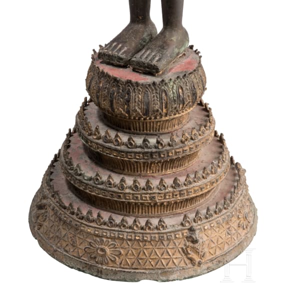 Stehender Buddha aus Bronze, Thailand, 19. Jhdt.