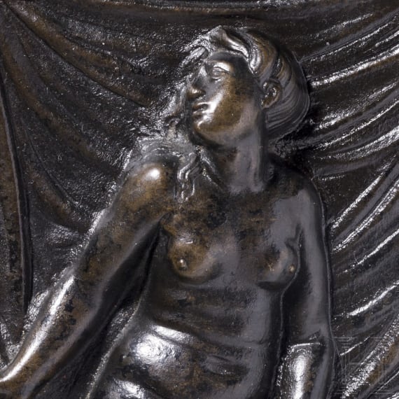 Kleine Bronzetafel mit weiblichem Akt, fl&auml;misch, 1. H&auml;lfte 17. Jhdt.