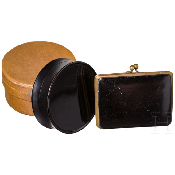 Lackdose mit Originaletui und Lackgeldb&ouml;rse, Russland, Ostaschkowo, Werkstatt Wischnjakow, 1872-82 (Etui)/Ende 19. Jhdt.