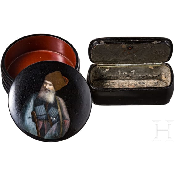 Lack-Schnupftabakdose und Tabakdose, Russland, Danilowo, Pjotr und Aleksandr Lukutin, 1843 - 1855 und sp&auml;tes 19. Jhdt.