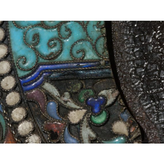Ikone mit Christus Pantokator mit Silberoklad und Cloisonn&eacute;-Emaille-Nimbus, Russland, sp&auml;tes 19. Jhdt. (Ikone), Moskau, 1908-17 (Oklad)