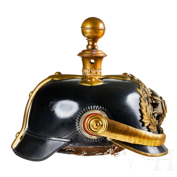 Helm f&uuml;r Offiziere der 26. Feldartillerie-Brigade Hessens, letztes Modell