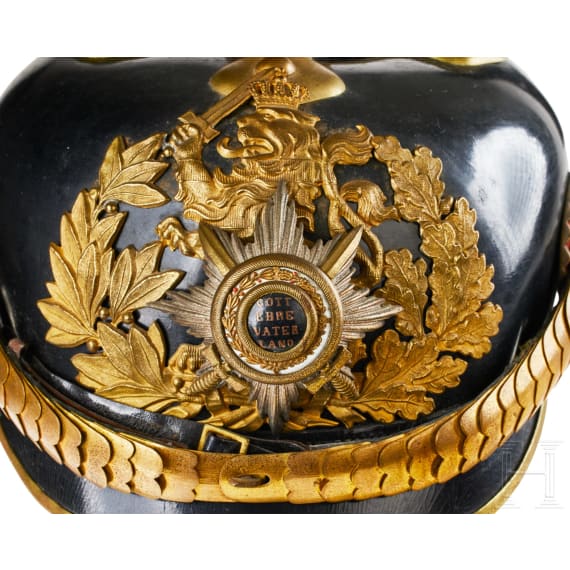 Helm f&uuml;r Offiziere der 26. Feldartillerie-Brigade Hessens, letztes Modell