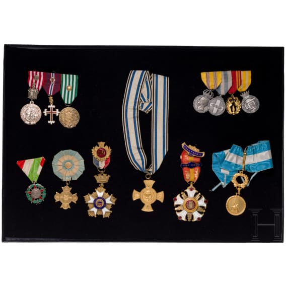 Sammlung mit 88 internationalen Auszeichnungen, 1910 - 1980