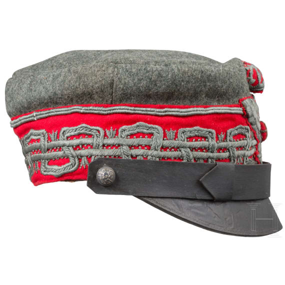 Feldgraues K&auml;ppi eines Generalmajors mit Hutschachtel, ab 1915