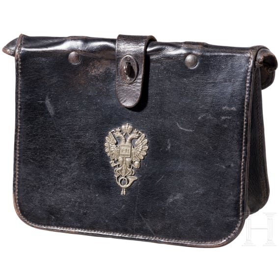 Kartusche, Ledertasche, Silberdose und Geh&auml;ngeteile