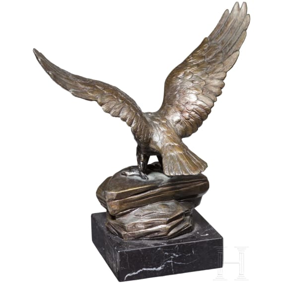 Kleiner Tischadler auf Steinsockel, 20. Jhdt.
