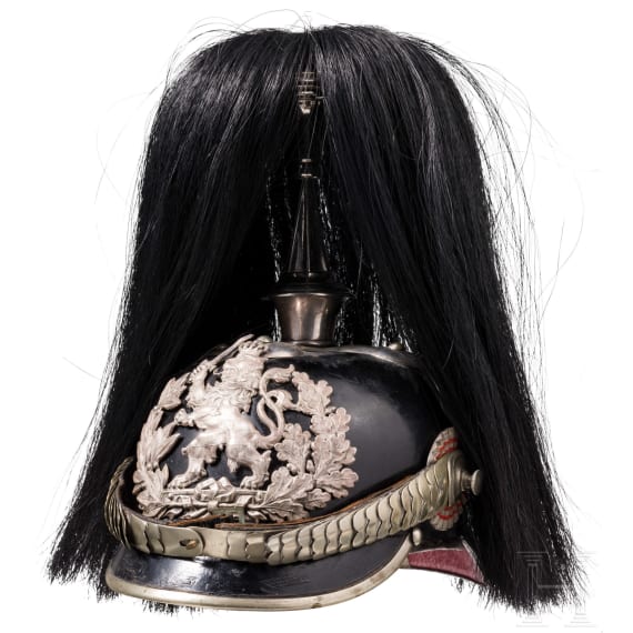 Helm f&uuml;r Offiziere im Garde-Dragoner-Regiment Nr. 23 oder im Leib-Dragoner-Regiment Nr. 24, mit Paradebusch, um 1910