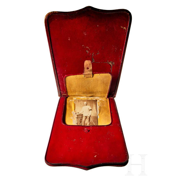 A "S&auml;beltasche" (sabretache) for Prussian Hussar Regiment 4 Officers