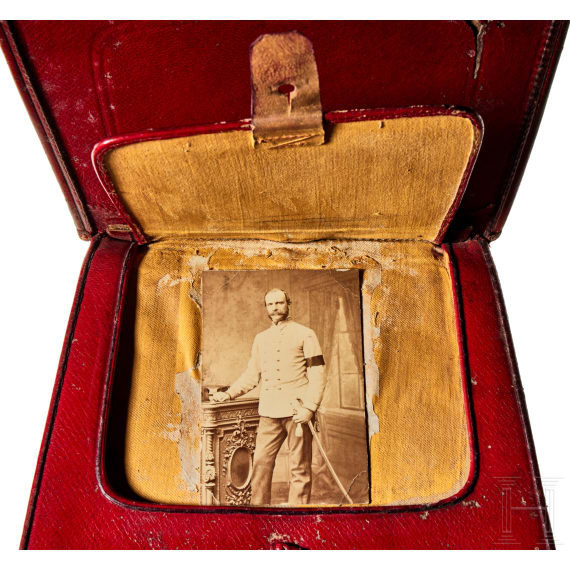A "S&auml;beltasche" (sabretache) for Prussian Hussar Regiment 4 Officers