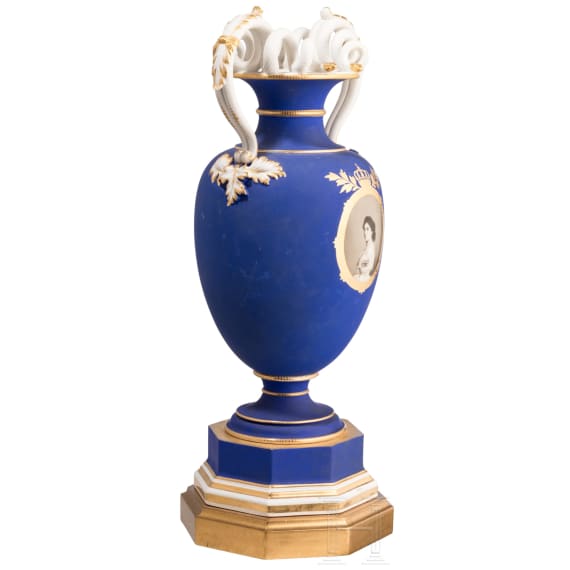 K&ouml;nigin Augusta von Preu&szlig;en - Schlangenhenkelvase, 1861 - 1890