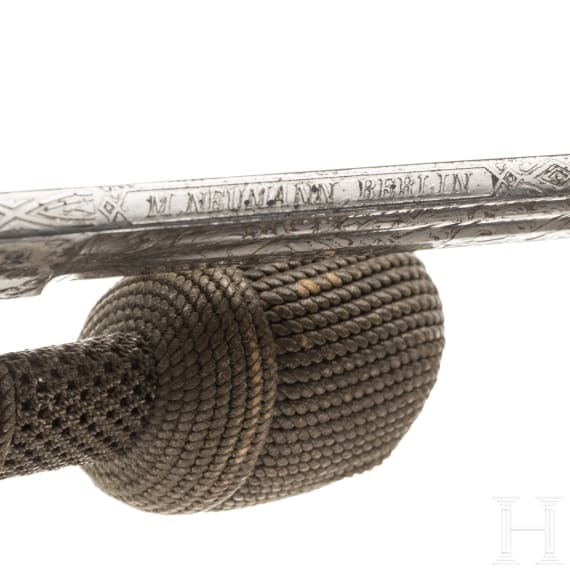 Pour le M&eacute;rite- und Eichenlaubtr&auml;ger Siegfried Graf zu Eulenburg - Geschenkdegen, datiert 1890