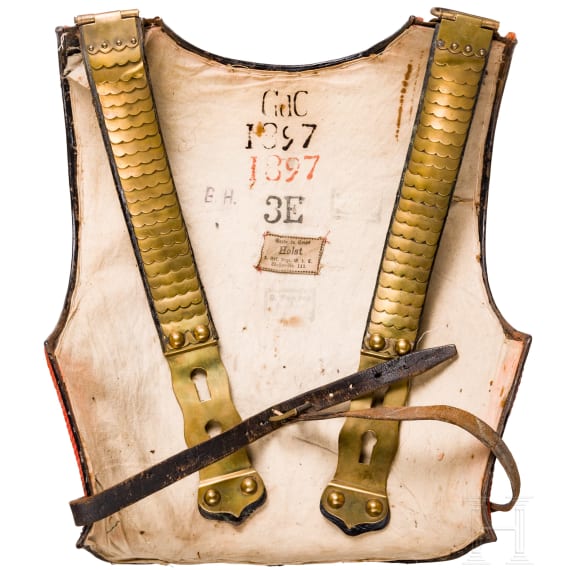 Schwarzer Paradek&uuml;rass M 1897 f&uuml;r Mannschaften im Regiment Garde du Corps, Trageweise ab 1912