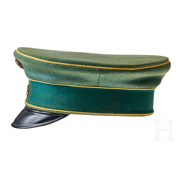 A visor cap for WWI J&auml;ger zu Pferd officers