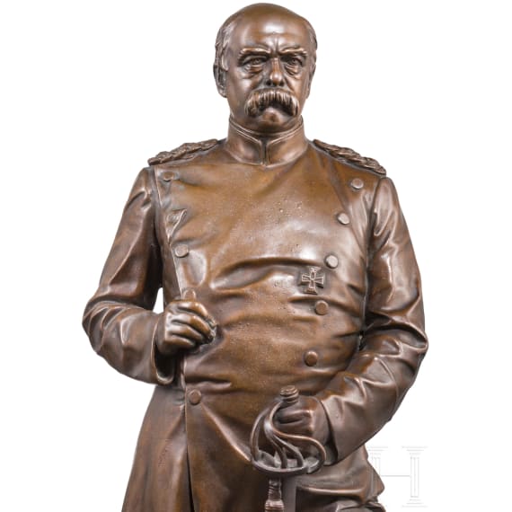 Fritz Schaper (1841 - 1919) - Figur von Bismarck in K&uuml;rassieruniform