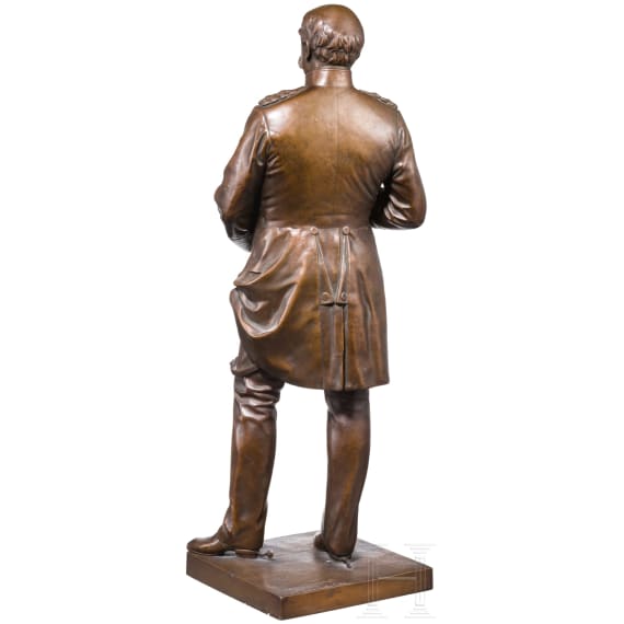 Fritz Schaper (1841 - 1919) - Figur von Bismarck in K&uuml;rassieruniform