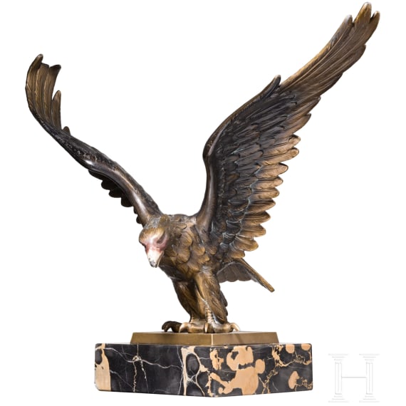 Gro&szlig;er Tischadler auf Steinsockel, 20. Jhdt.