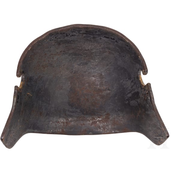Stahlhelm M16 mit Tarnanstrich und Stirnschutzplatte