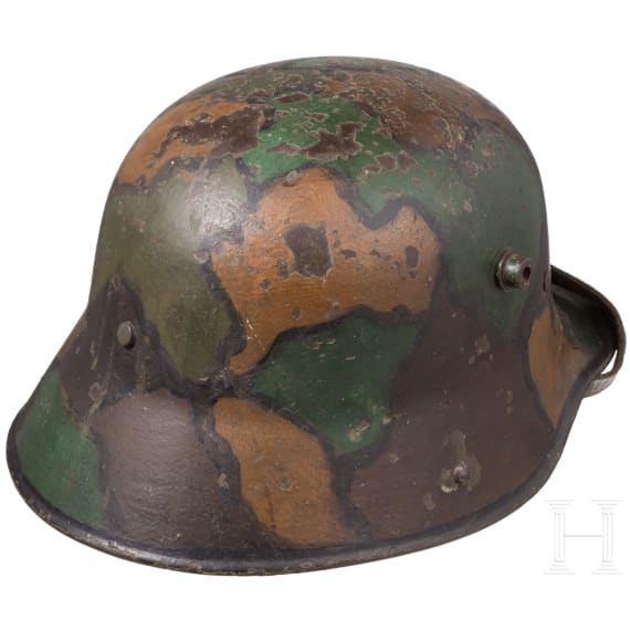 Stahlhelm M 1916 in Mimikry-Tarnanstrich