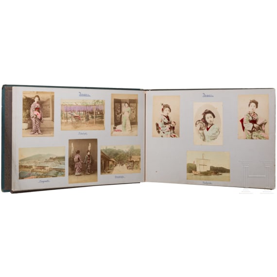 Gro&szlig;es Fotoalbum eines Angeh&ouml;rigen der Kaiserlichen Marine in China etc., um 1900
