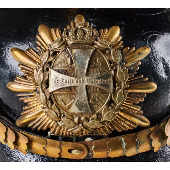 A helmet for Mecklenburg Field Artillery Regt. 60 Reserve Officers