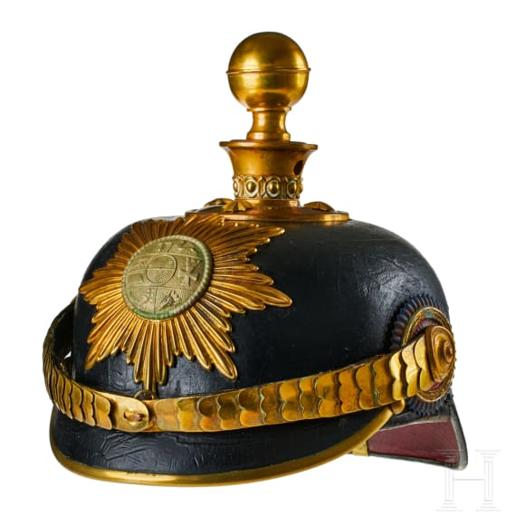 A helmet for Field Artillery 24, Battalion III Mecklenburg-Strelitz Officers