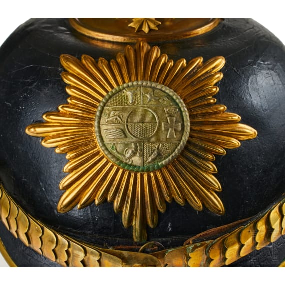 A helmet for Field Artillery 24, Battalion III Mecklenburg-Strelitz Officers