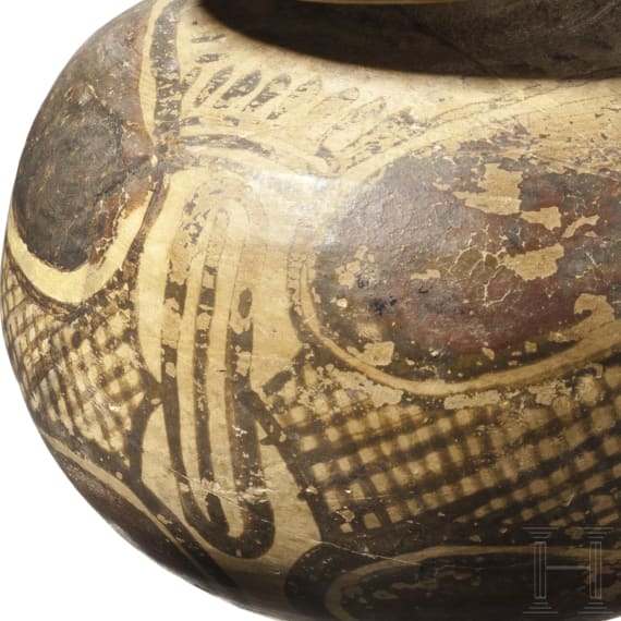 A Corinthian aryballos with four-leaf motif, 1st half of the 6th century B.C.