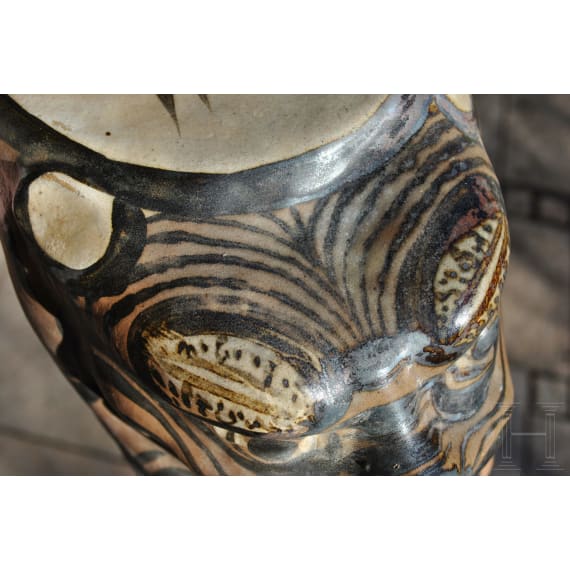 A Chinese painted Cizhou ware tiger pillow, 19th/20th century