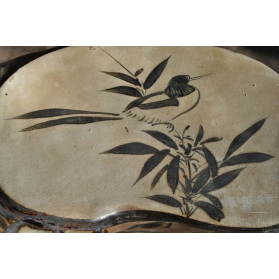 A Chinese painted Cizhou ware tiger pillow, 19th/20th century