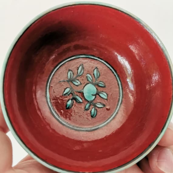 A Chinese red and green glazed cup with Longqing six-character mark, probably 19th century