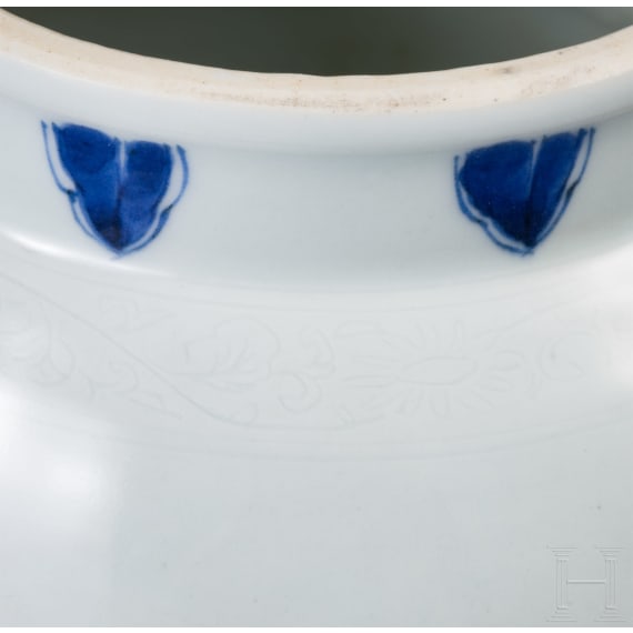 A Chinese blue and white jar with flowers, probably Kangxi period (early 18th century)
