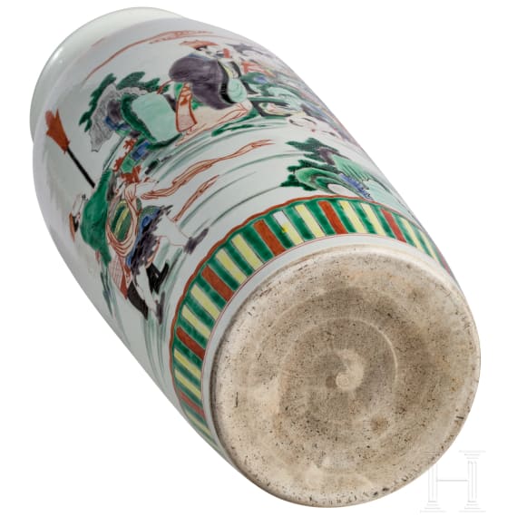 A large Chinese famille verte vase with figural scene, 19th/20th century