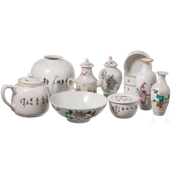 Eleven pieces of Chinese porcelain, famille rose, blue and white, 20th century