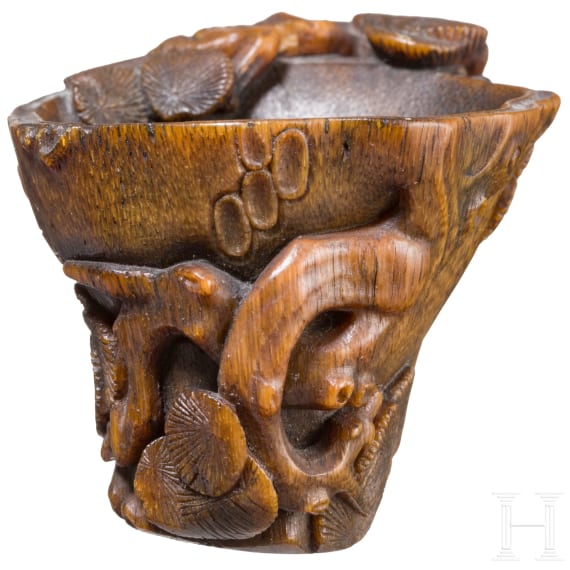 A small Chinese rhino-horn cup, 18th/19th century