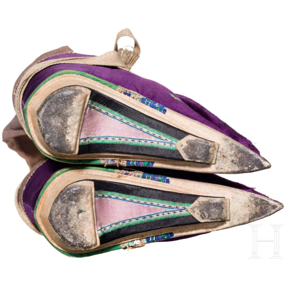 A pair of Chinese lotus shoes, 19th century